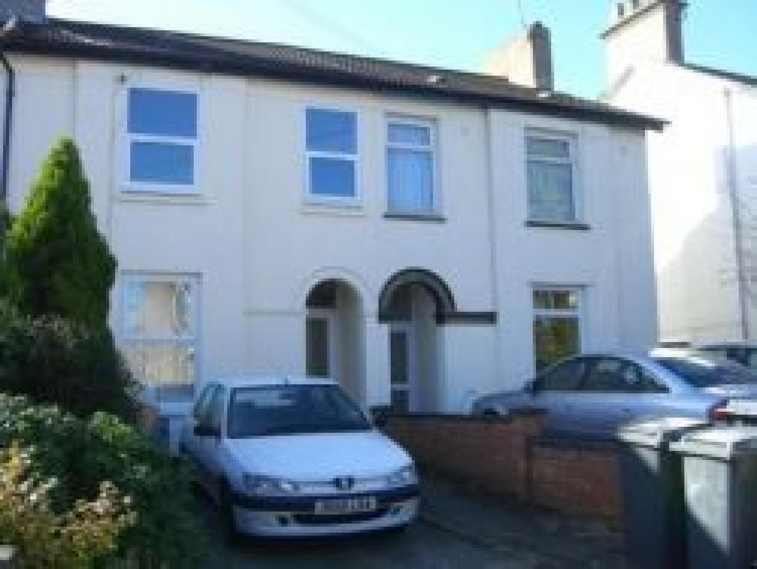 			NEW ON THE MARKET!, 1 Bedroom, 1 bath, 1 reception Flat			 Long Lane, EAST FINCHLEY N2 N2